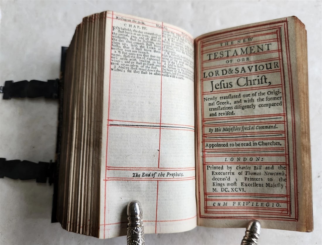 1697 BIBLE in ENGLISH OLD & NEW TESTAMENT antique w/ SILVER DECORATIONS & CLASPS - 11