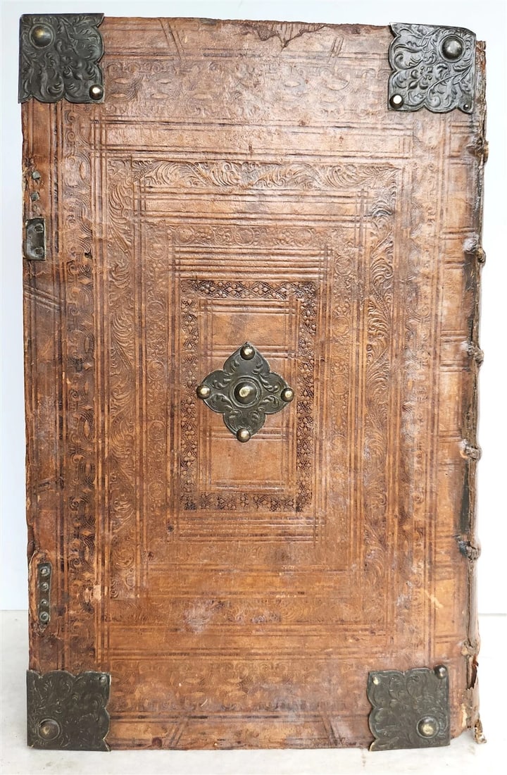 1715 BIBLE in ENGLISH antique ILLUSTRATED w/6 MAPS PIGSKIN FOLIO w/METAL CORNERS - 3