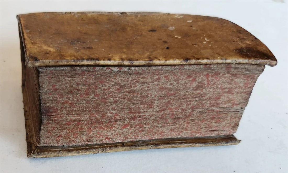 1630 PUBLII OVIDII NASONIS operum antique VELLUM BINDING - 3