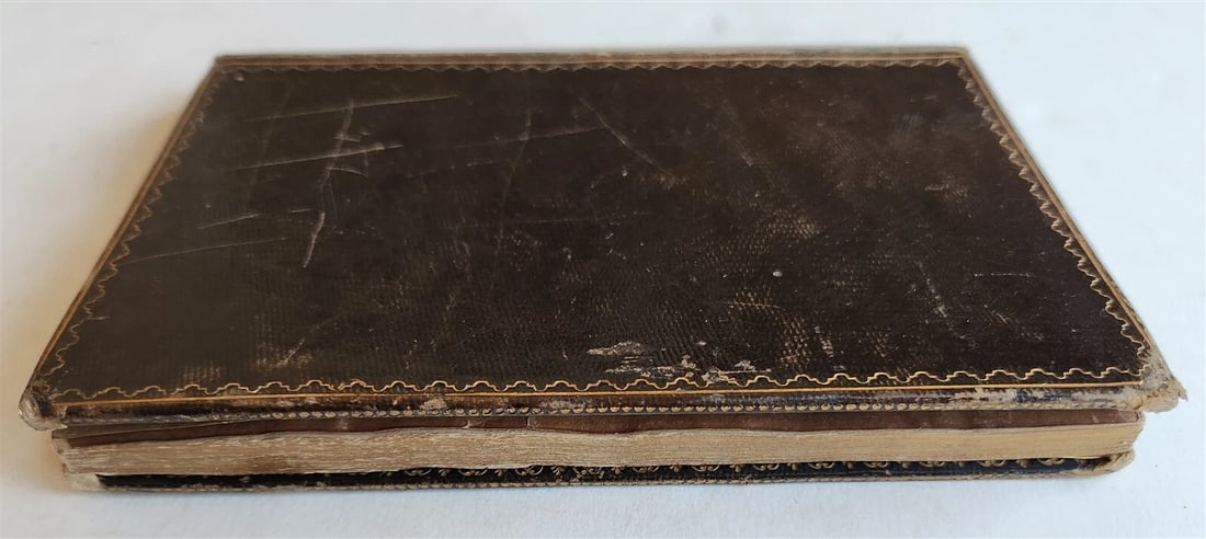 1651 PRAYER BOOK in FRENCH & LATIN BEAUTIFULLY ILLUSTRATED antique FINE BINDING - 3