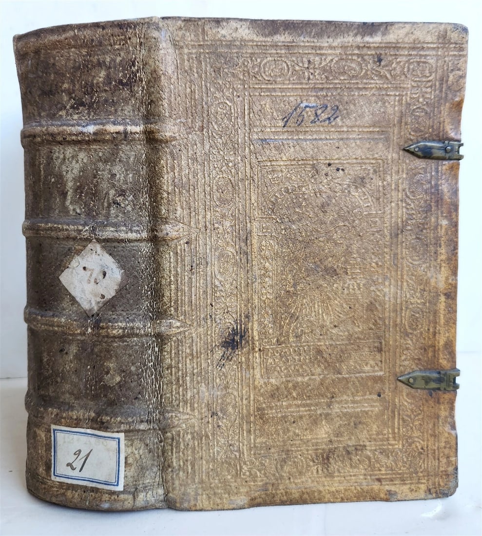 1582 Loci communes similium et dissimilium antique PIGSKIN BINDING 16th CENTURY (1 of 12)