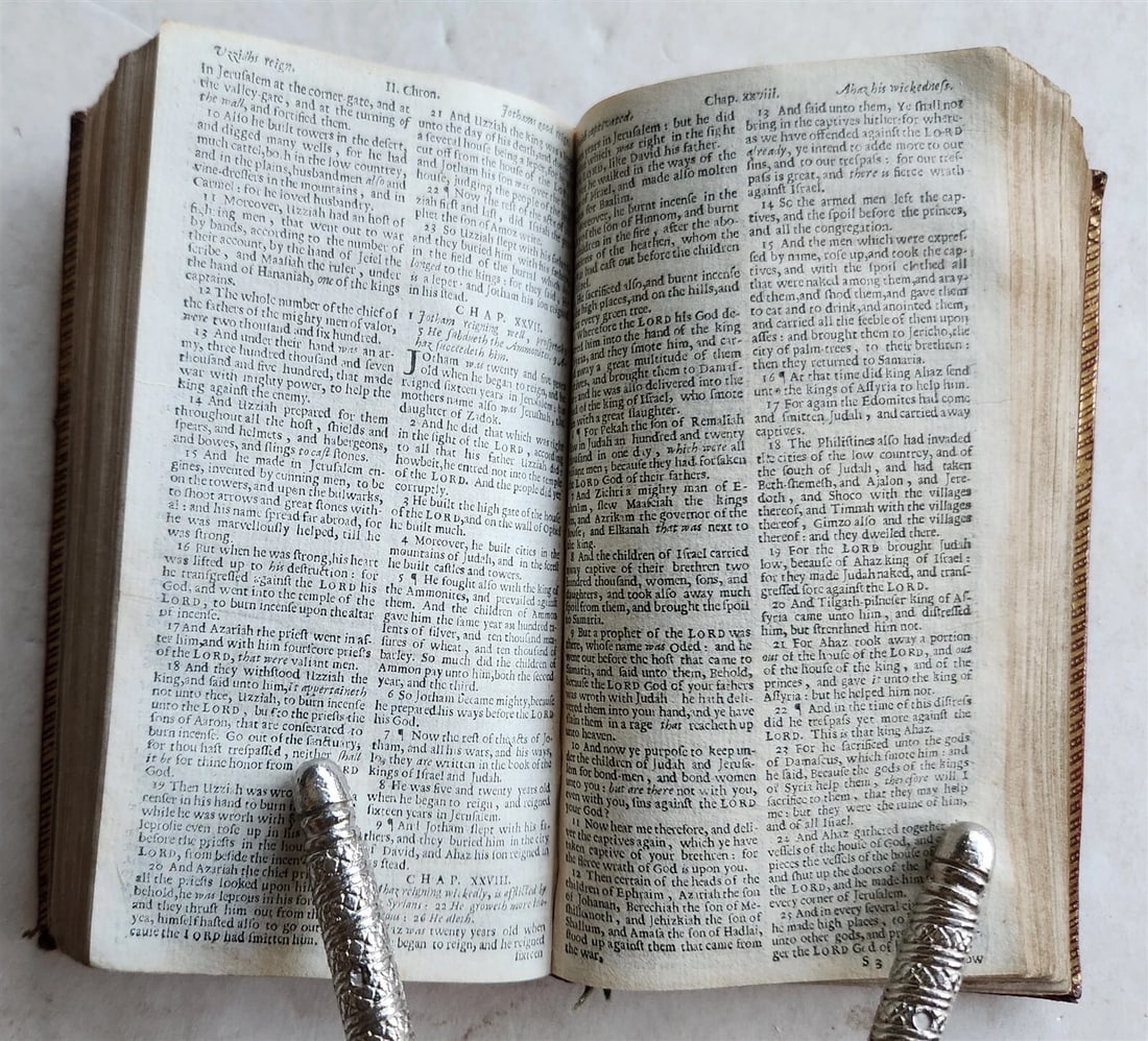 1655 BIBLE in ENGLISH antique LONDON John Field RED MOROCCO BINDING - 7