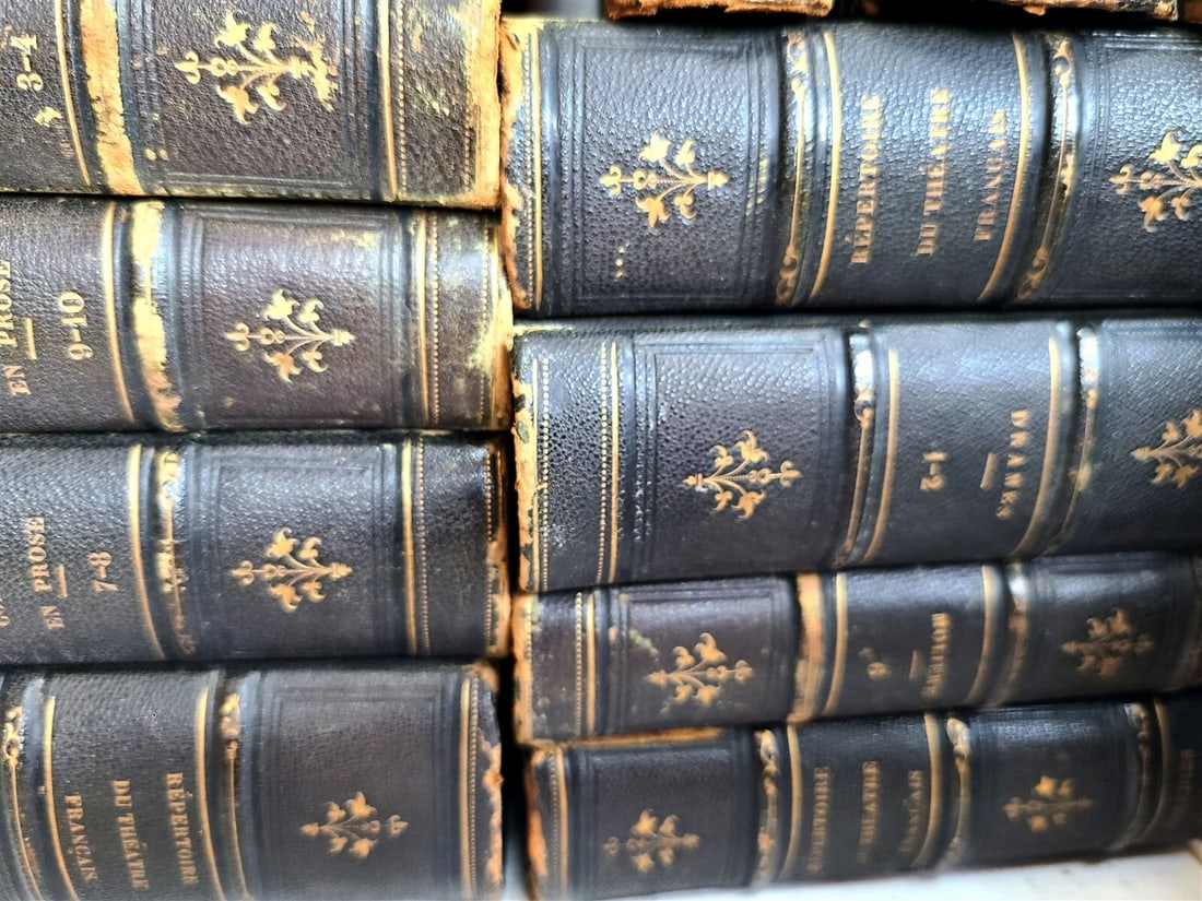 1818 FRENCH THEATRE PLAYS 38 VOLUMES antique DECORATIVE BINDINGS - 3
