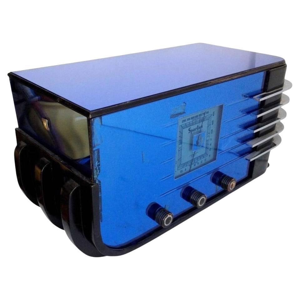 1936 Sparton Model 557 "Sled" Cobalt Glass Deco Radio by Walter Dorwin Teague - 7