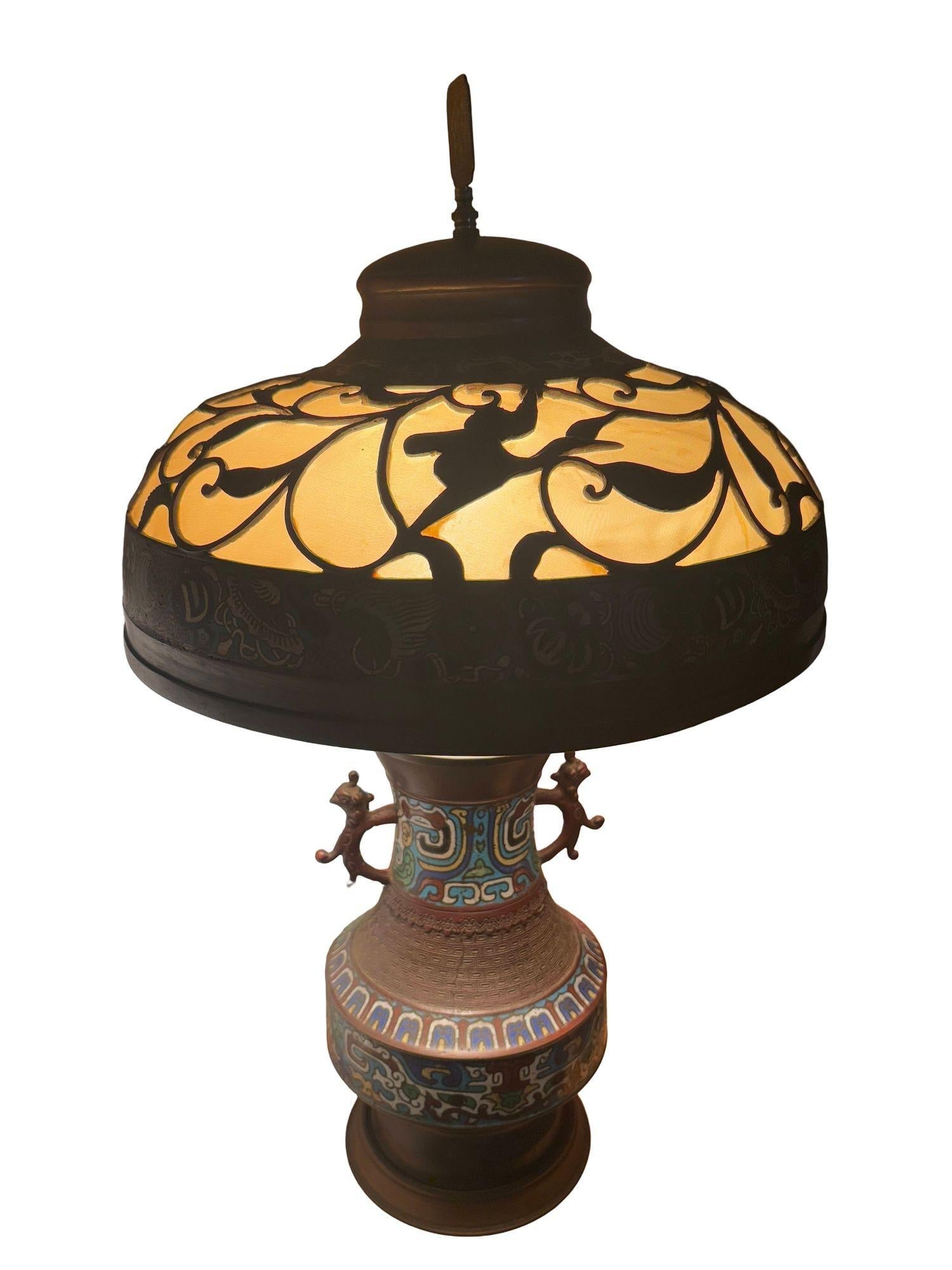 1910 Meiji Period Japanese Cloisonné Lamp with Wrought Iron and Enamel Shade - 15