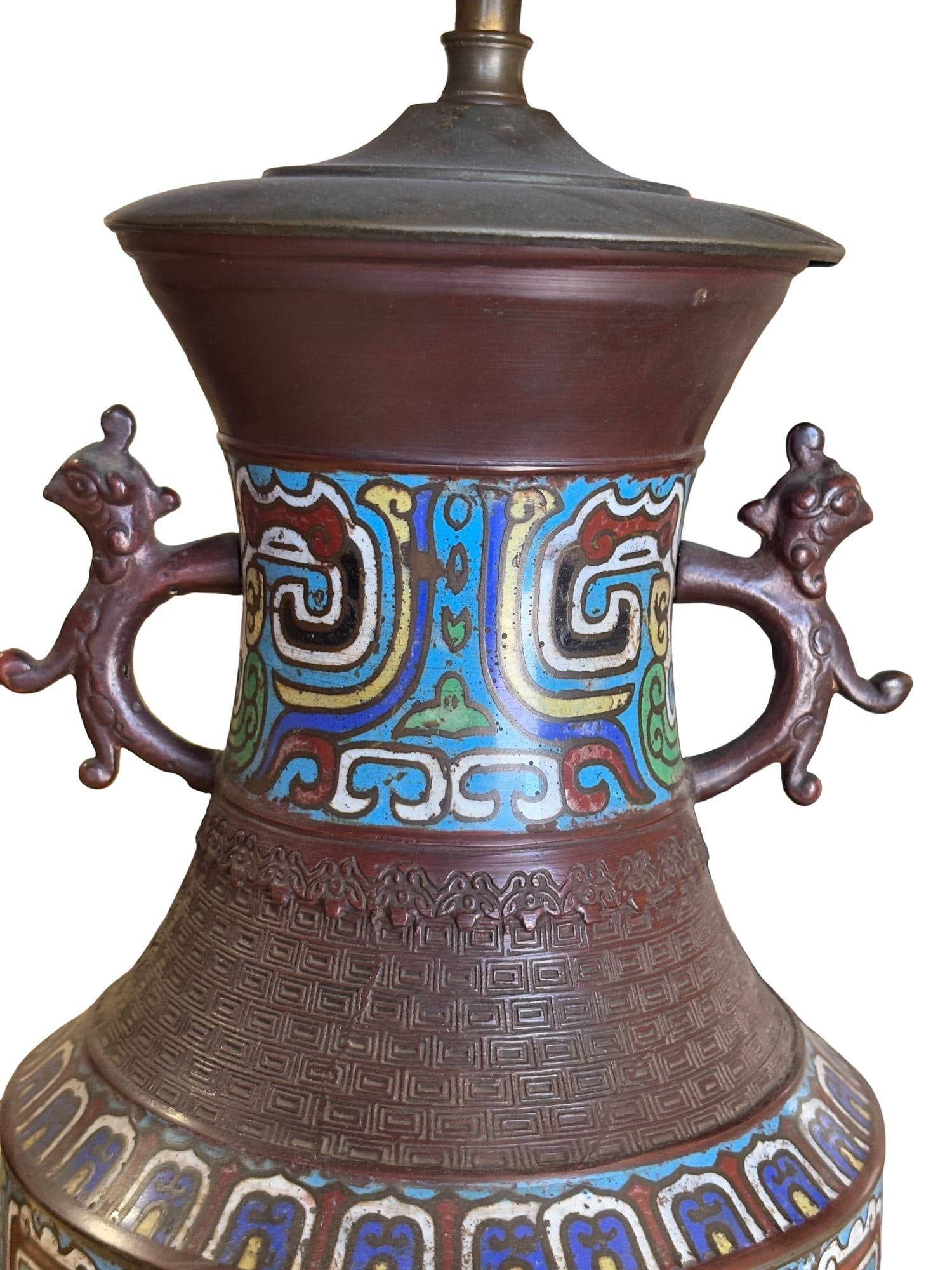 1910 Meiji Period Japanese Cloisonné Lamp with Wrought Iron and Enamel Shade - 8