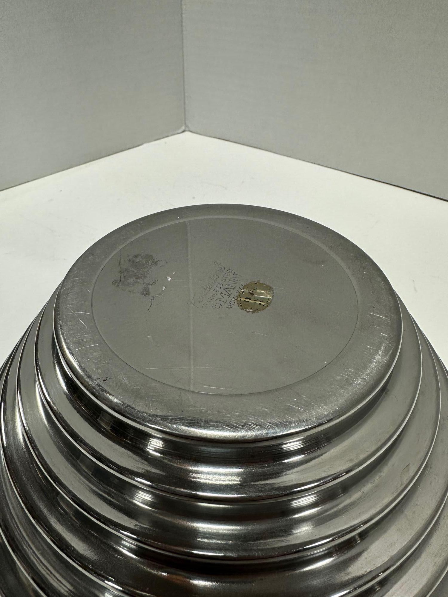 1980's Vintage Post Modern Stainless Steel Devo Maya Bowl Pewtertone by Mann - 4