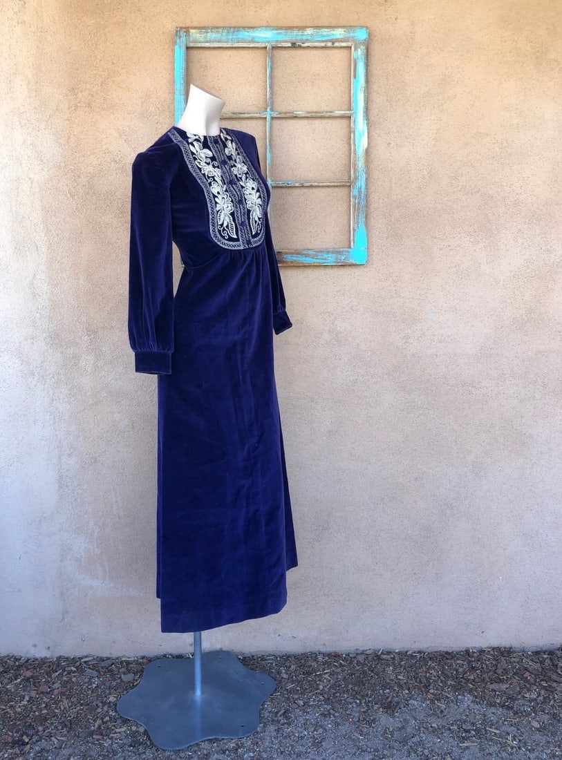 Vintage 1960s 1970s Purple Velvet Maxi Dress Sz xS - 3