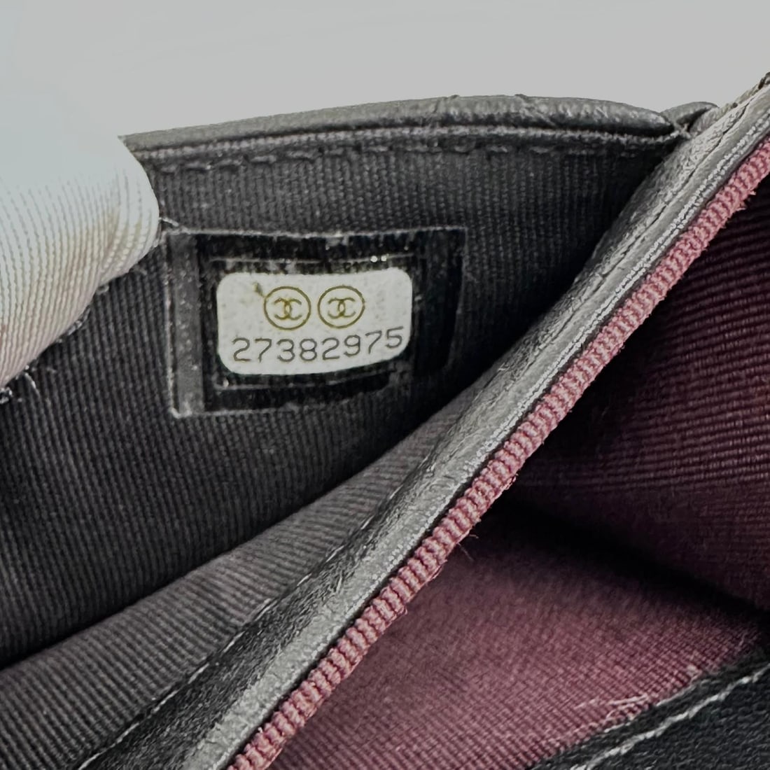 CHANEL Black Quilted Leather Card Holder with Gold Logo - 10