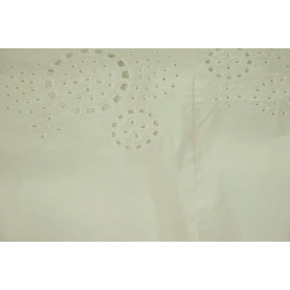 BCBG Max Azria White Puff Sleeves Lace Details Mini Length Dress size 2 - 4