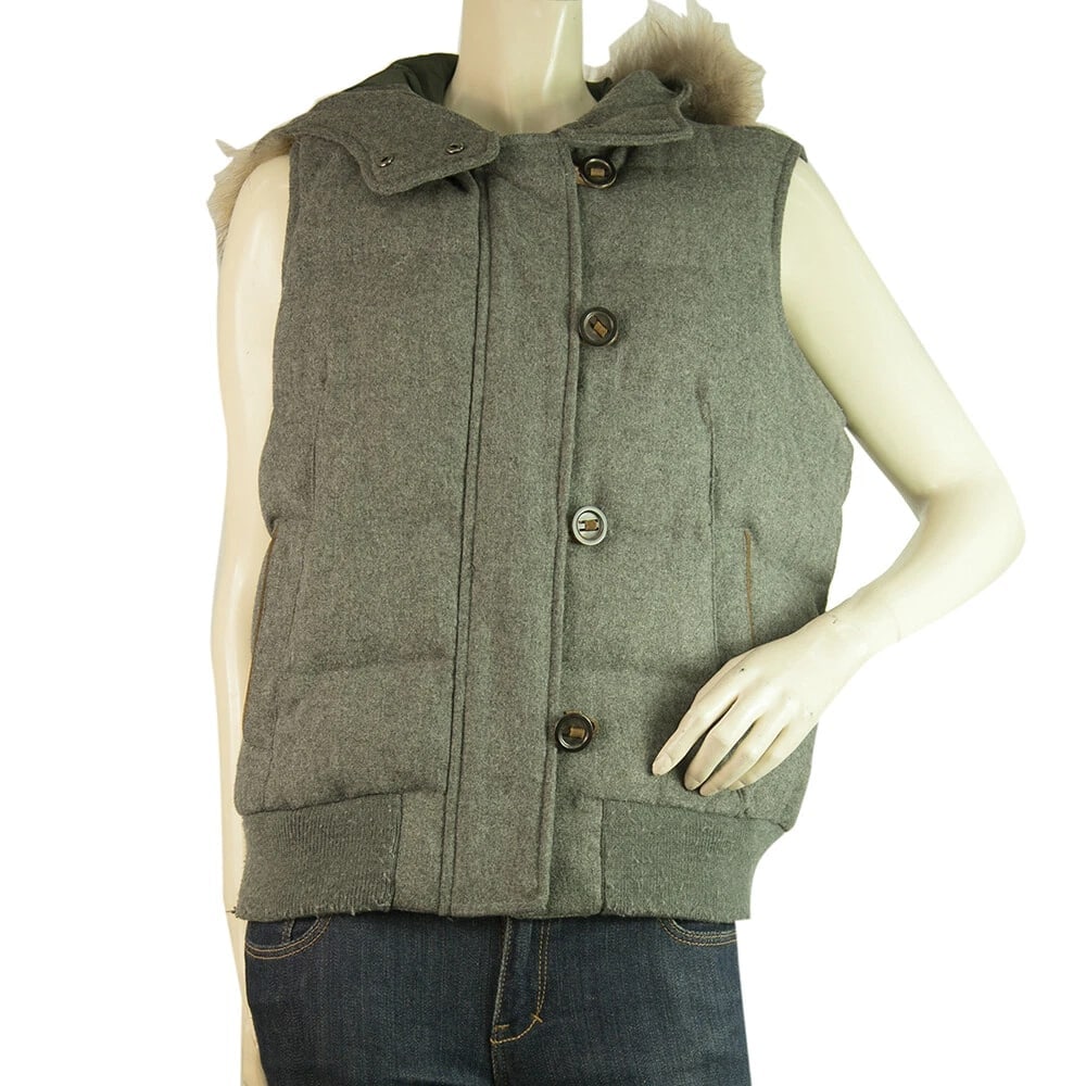Gray Woolen Zipper Front Sleeveless Vest Jacket with Hood size L: Title:Gray Woolen Zipper Front Sleeveless Vest Jacket with Hood size LDescription:Gray Woolen Zipper Front Sleeveless Vest Jacket with Hood size L Comfortable and easy to wear this gray sleeveless