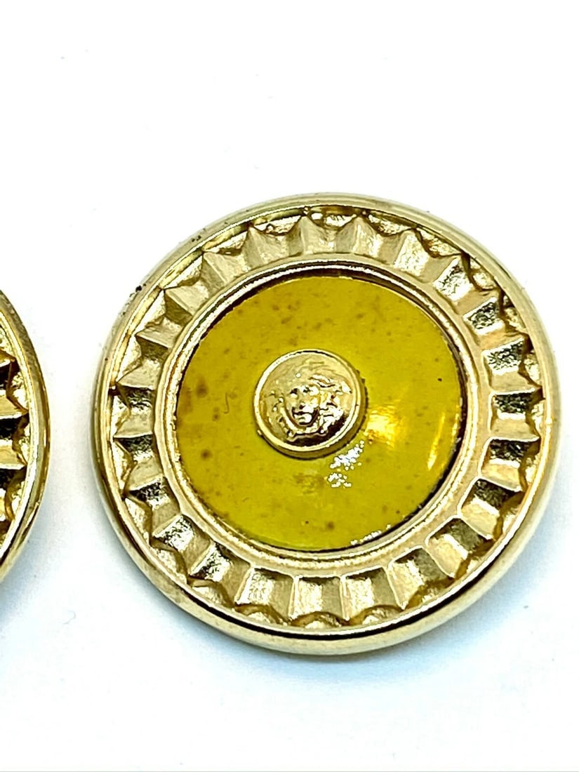 Versace Vintage Medusa Head Shank Button w/ Mustard color lacquer and ray border - 2