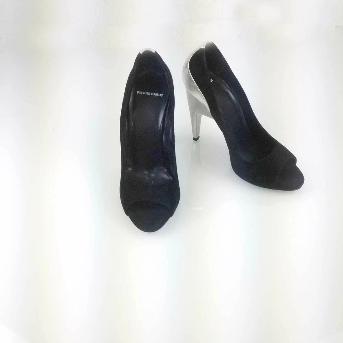 Pierre Hardy Twotone Black Suede and Silver Leather Stiletto Pumps 41 - 5