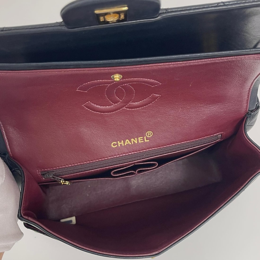 CHANEL Timeless Classic 25 Double Flap Bag in Black Leather - 9