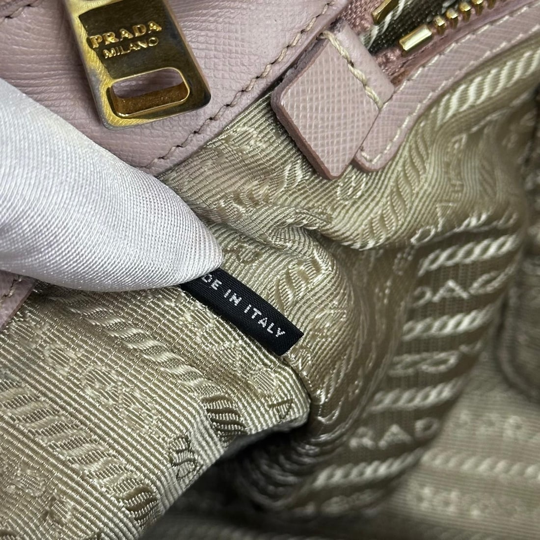 PRADA Galleria Large Bag in Saffiano Lux Powder - 14