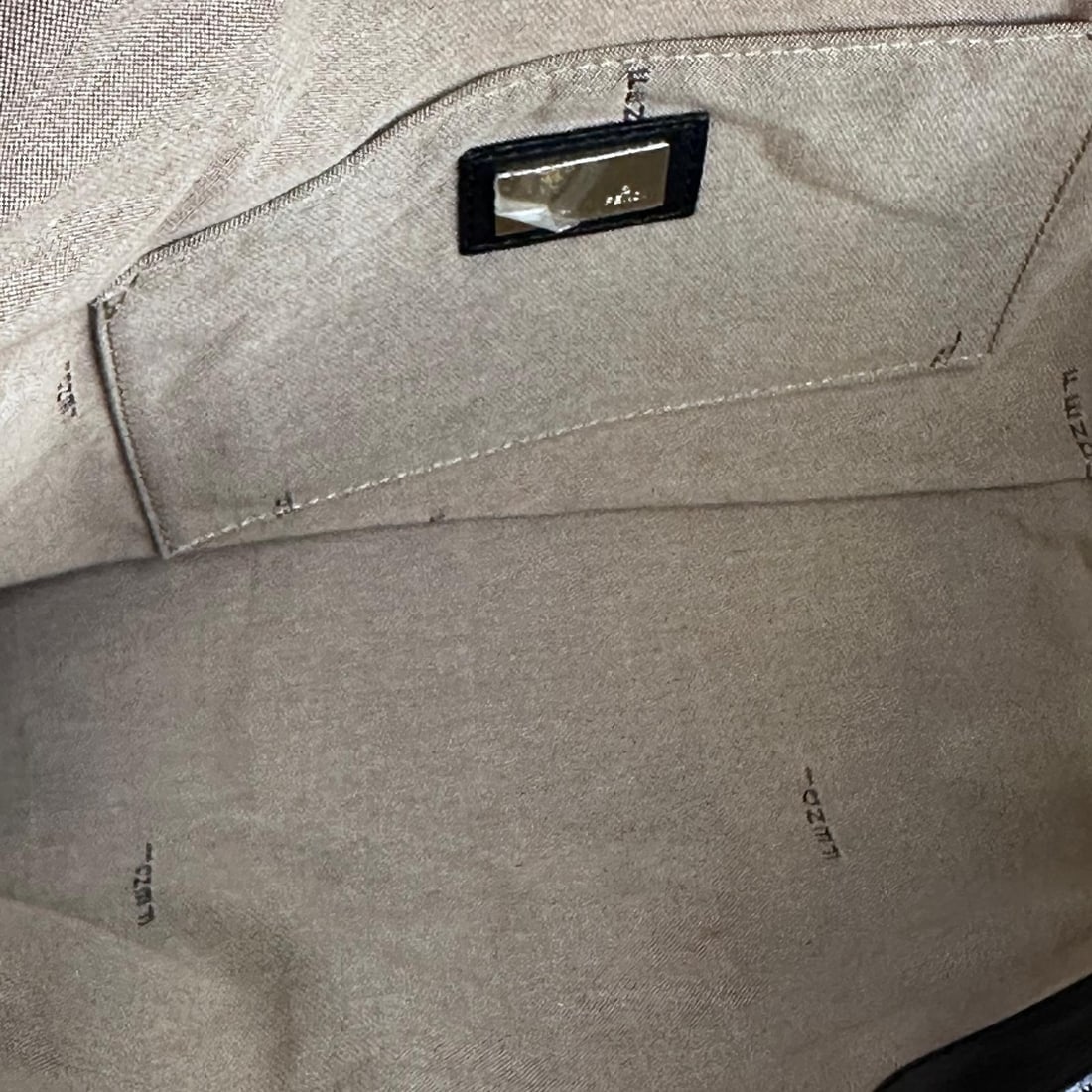 FENDI Baguette handbag in FF fabric with black leather details - 13