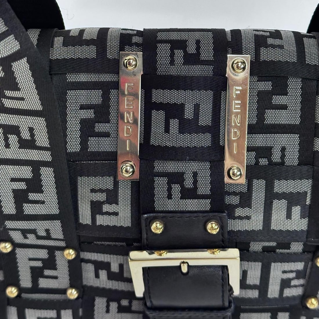 FENDI Baguette handbag in FF fabric with black leather details - 6