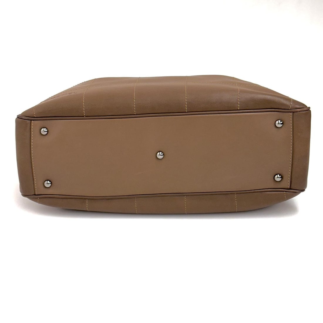 CHANEL Chocolate Bar Bowling Bag in Taupe Leather - 11