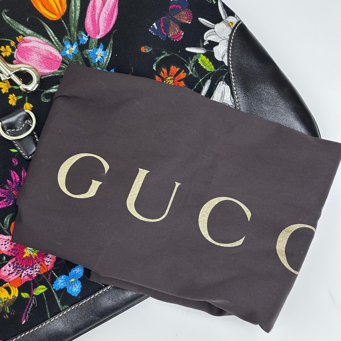 GUCCI Jackie Maxi bag in Flora canvas and black leather - 16