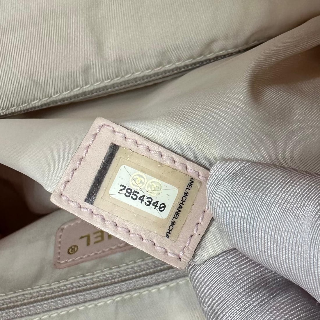 CHANEL Travel Line Shopper Bag in Pink Jacquard - 12