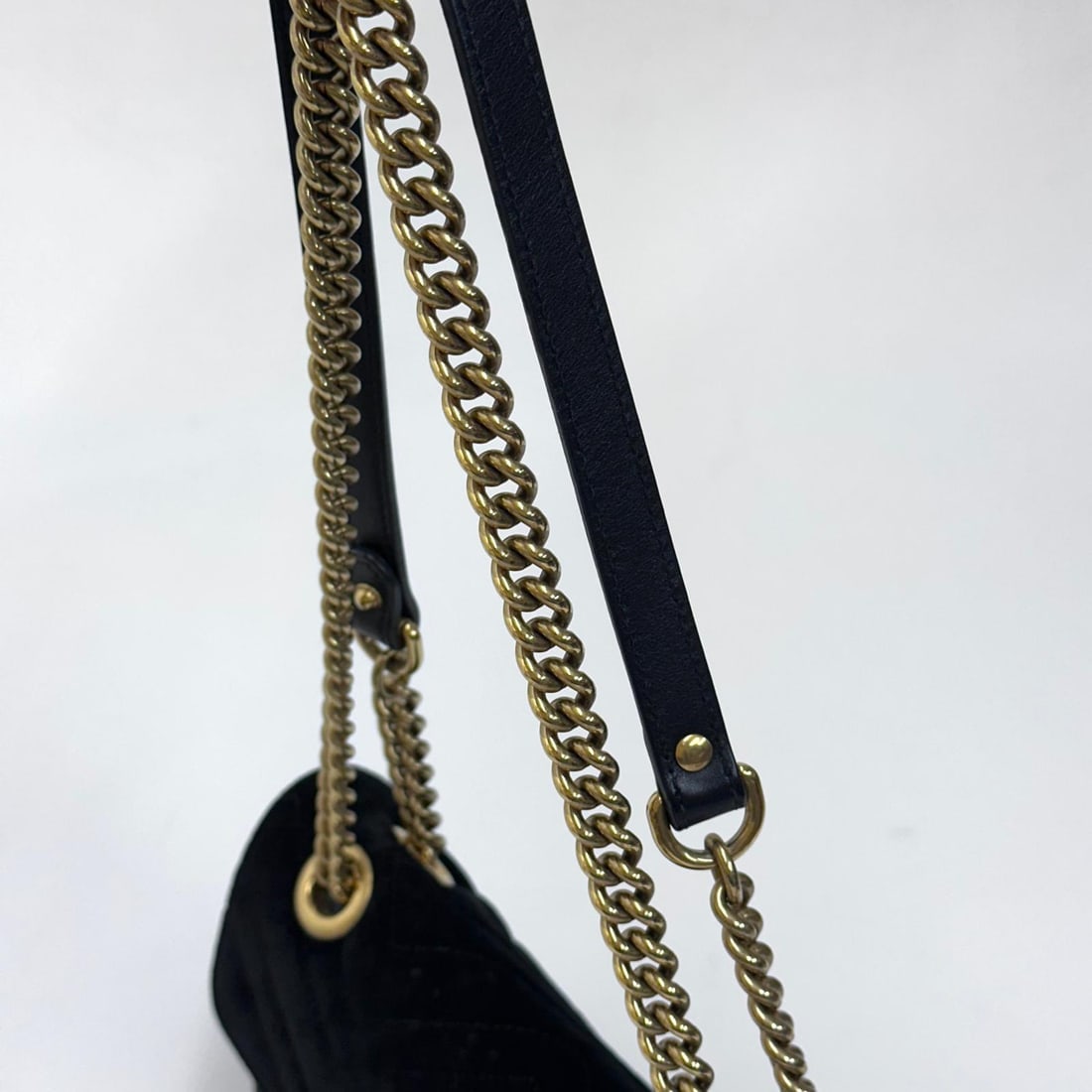 GUCCI GG Marmont Small Bag in Black Velvet - 10