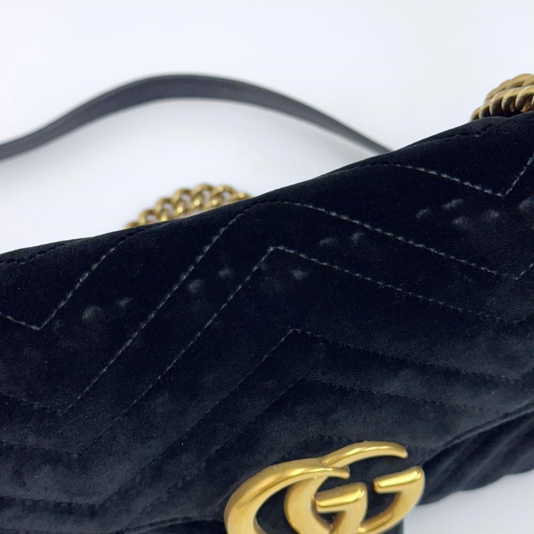 GUCCI GG Marmont Small Bag in Black Velvet - 11