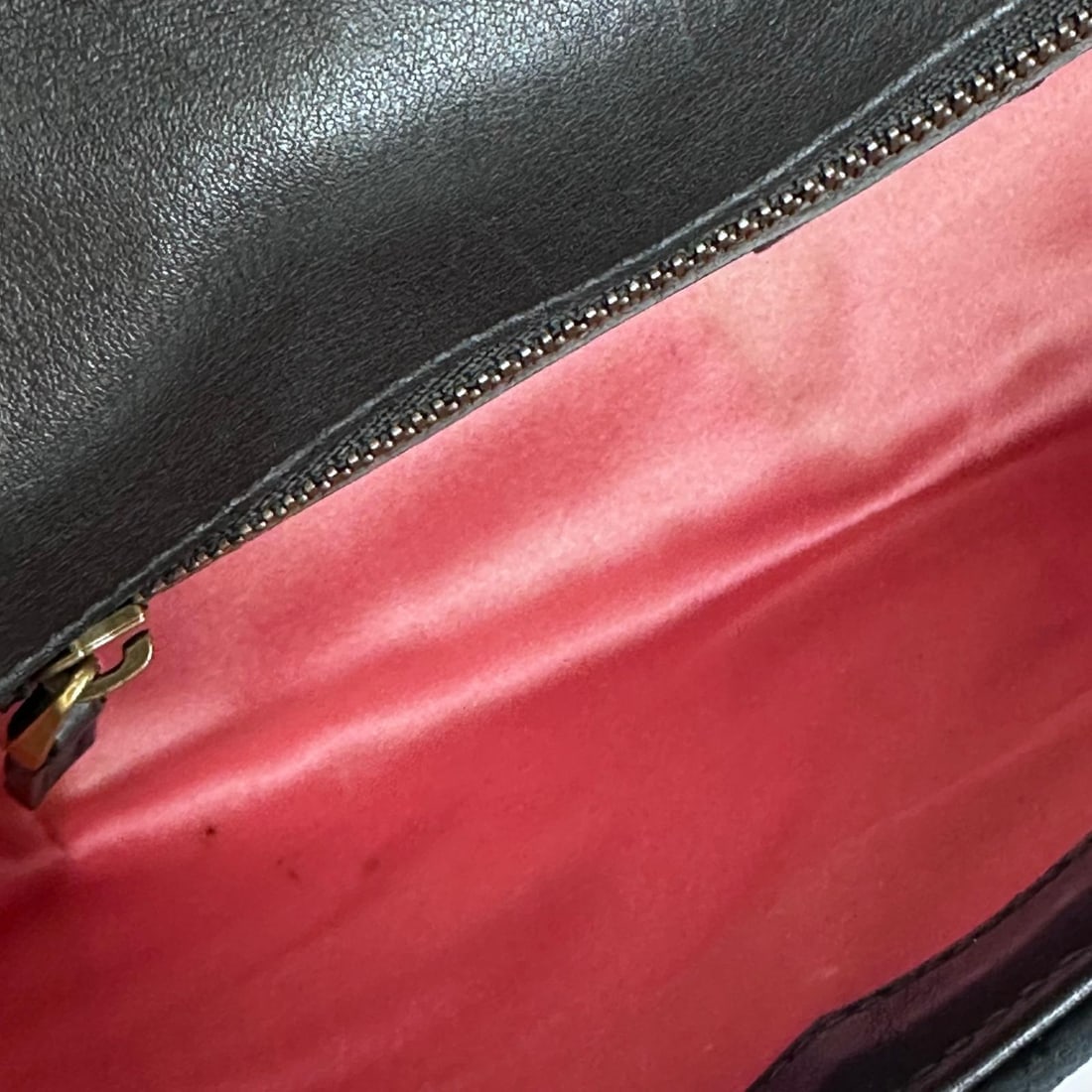 GUCCI GG Marmont Small Bag in Black Velvet - 14