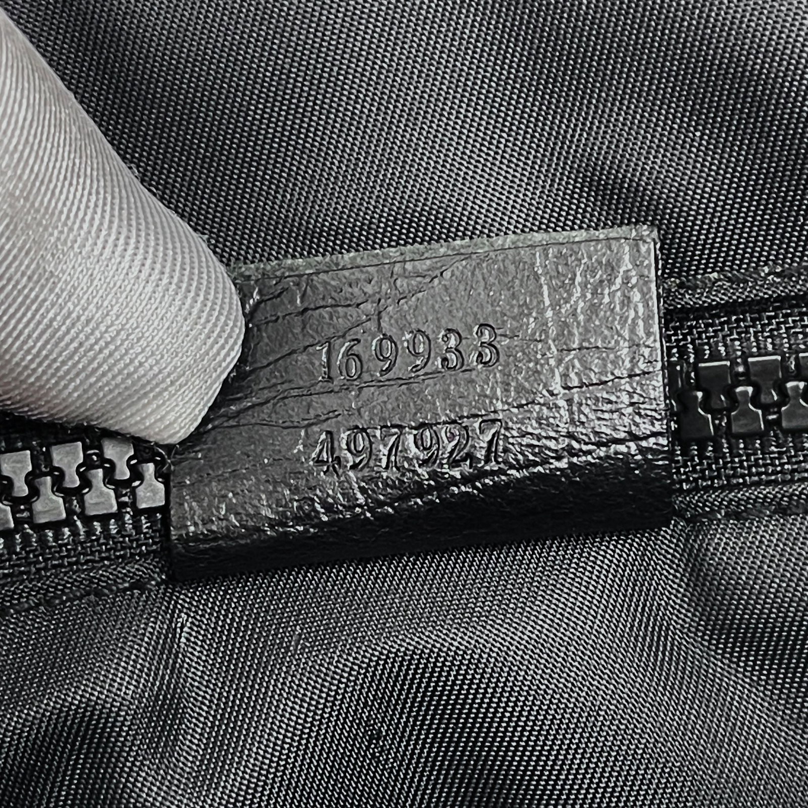 GUCCI Black GG Supreme Messenger Bag - 17