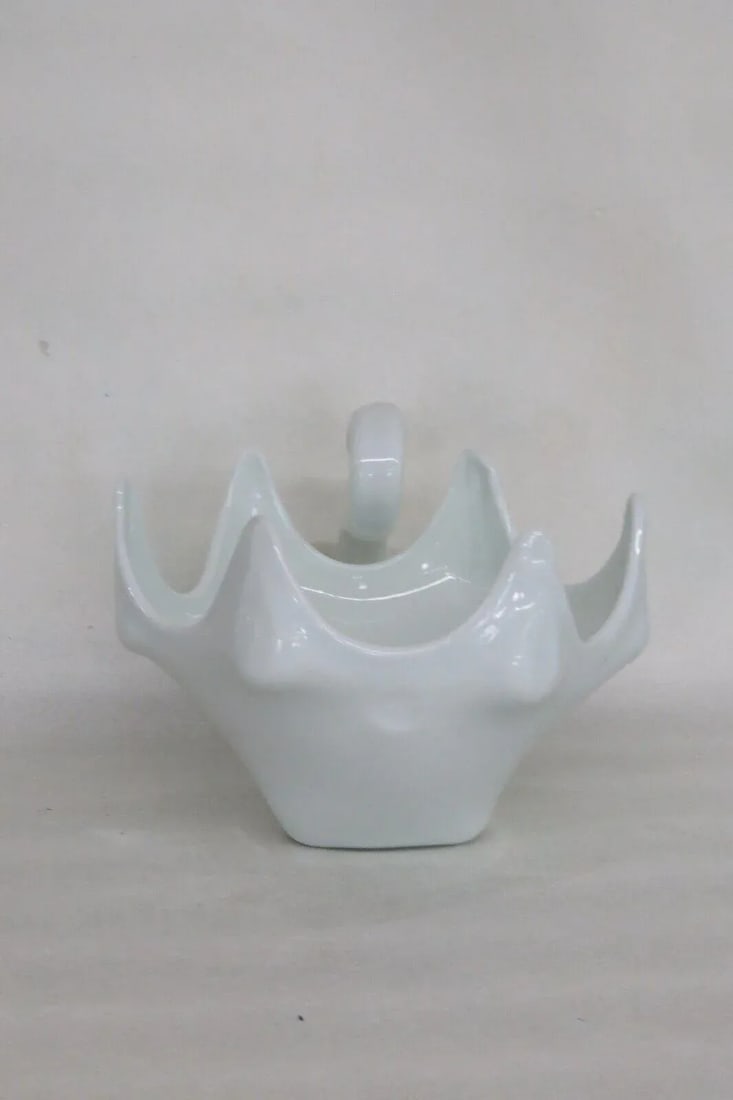 Mid Century Murano Style Hand Blown White Glass Swan Centerpiece Dish - 11