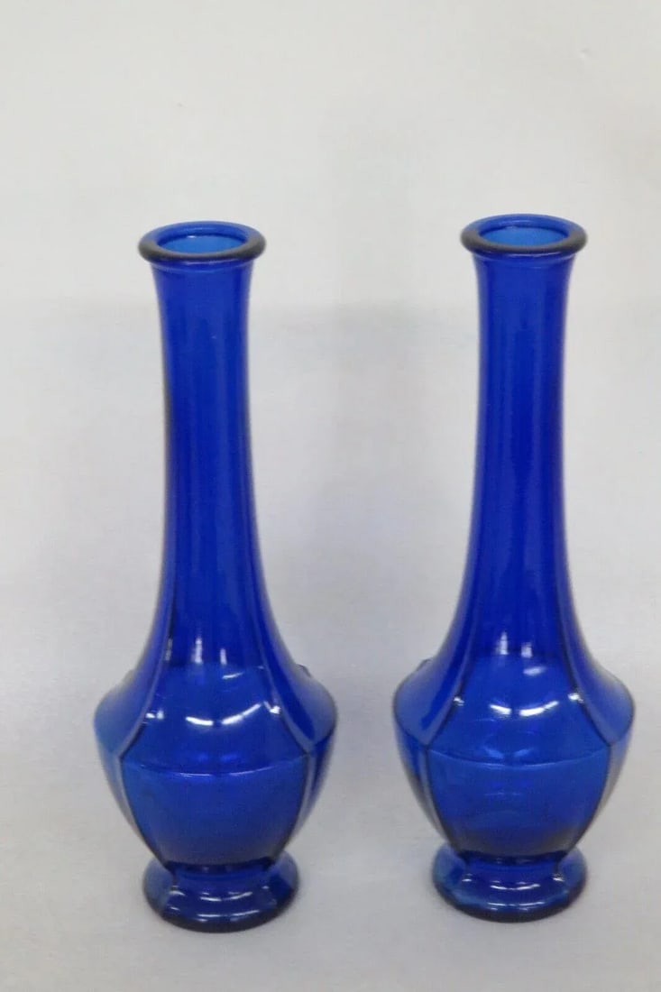 Art Deco Cobalt Blue Molded 4 Panel Flower Bud Vases a Pair - 3