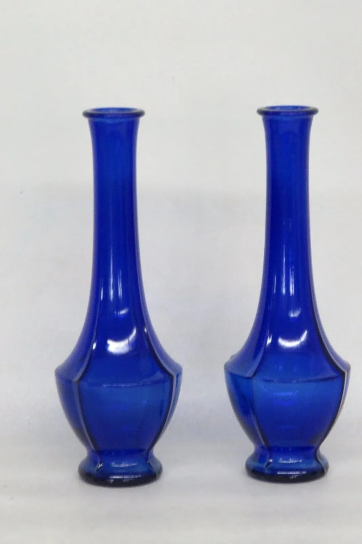 Art Deco Cobalt Blue Molded 4 Panel Flower Bud Vases a Pair - 7