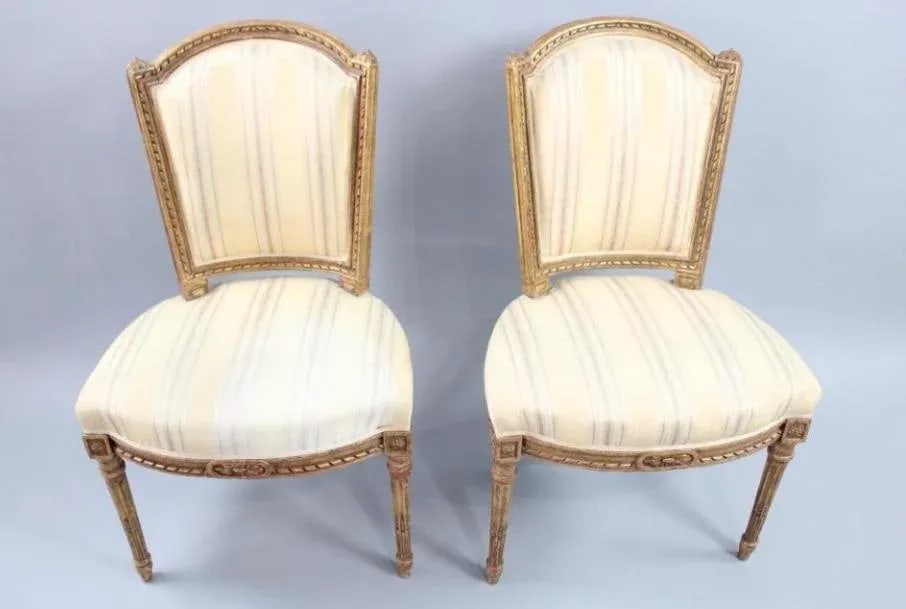 Pair of 19th Century Louis XVI Matching Gilt Wood and Painted Side Chairs in Striped Fabric - 3