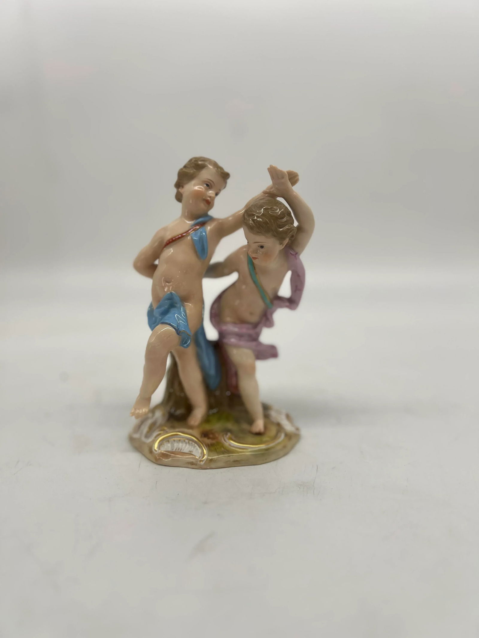 Antique Meissen Porcelain Model of 2 Dancing Figures Circa 1815 - 2