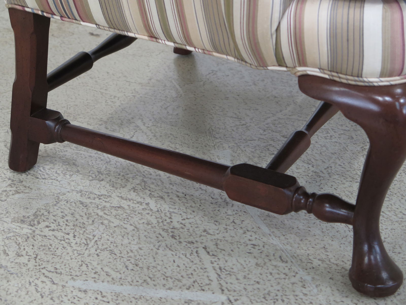 Queen Anne Stretcher Base Mahogany Wing Chair - 5