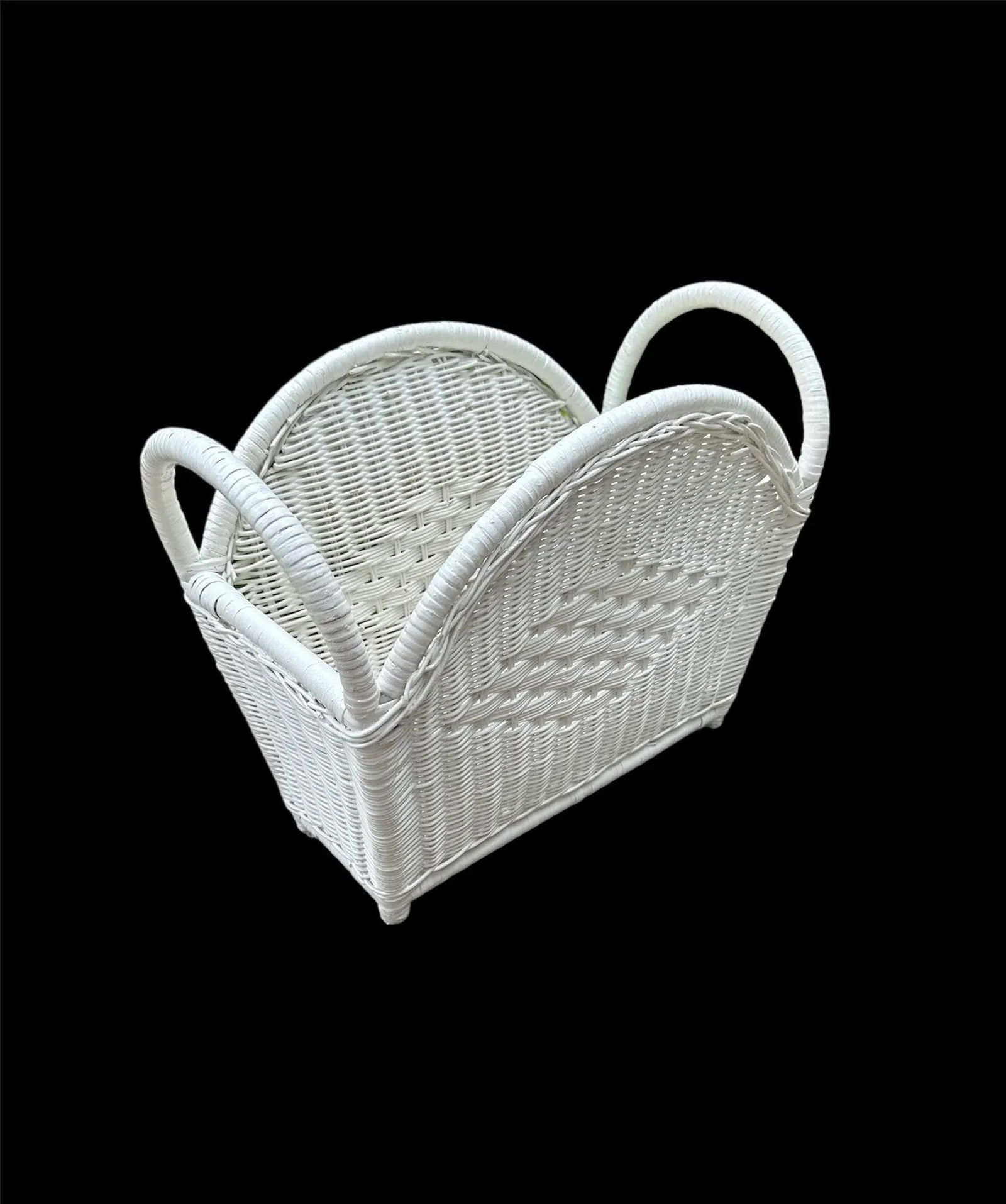 1970s Wicker White Magazine Holder Rack - 6