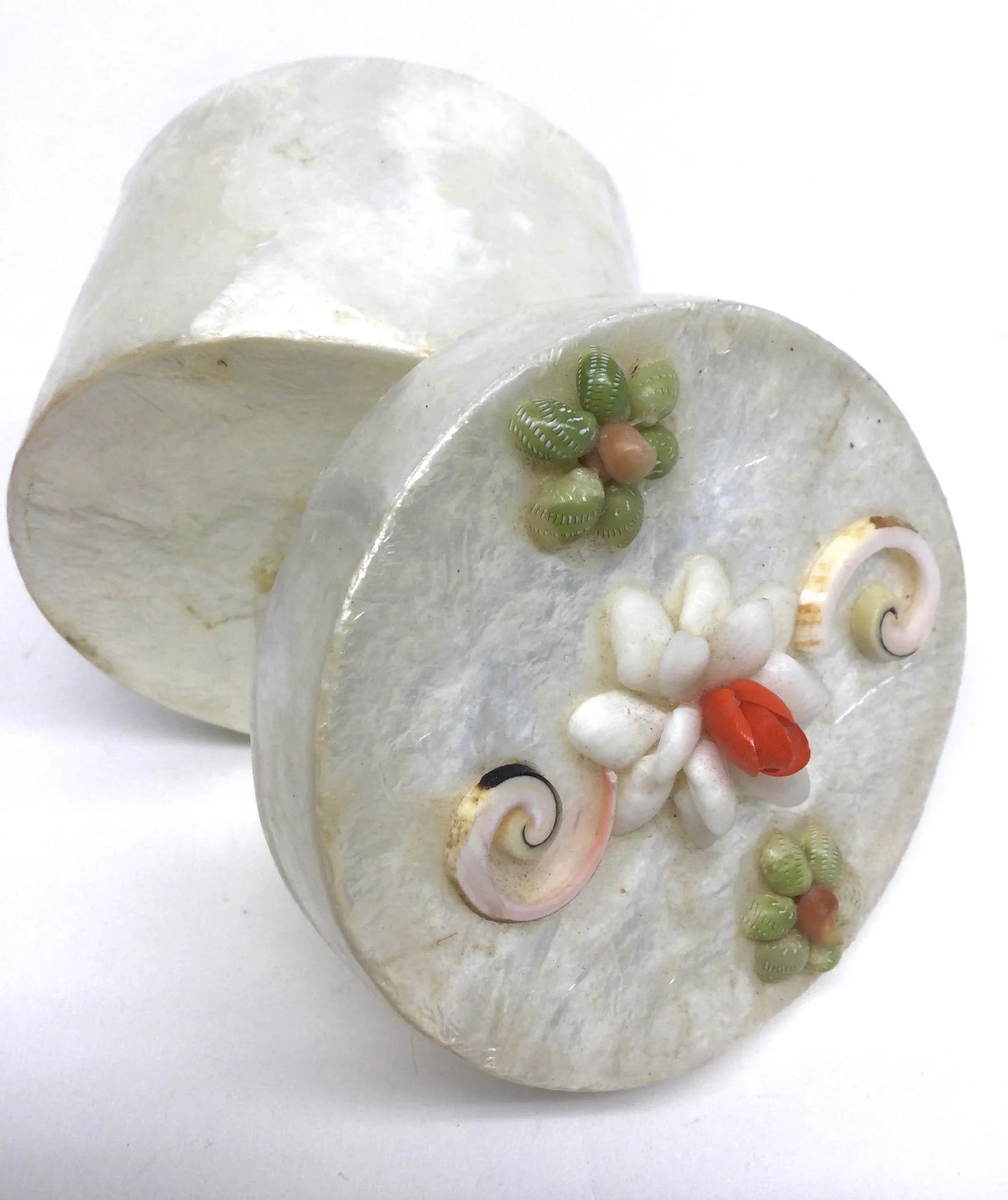Vintage Capiz Shell Covered Round Trinket Box - 10