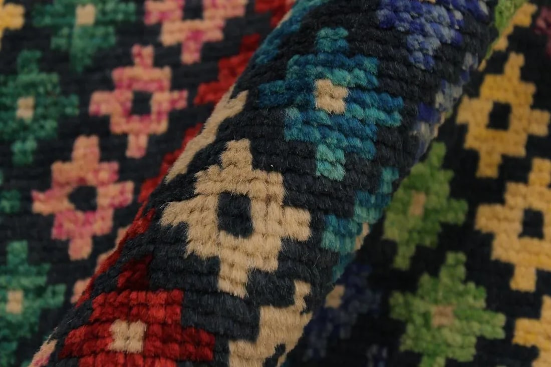 1990s Shabby Chic 1990s Southwestern Teal/Ivory Wool Rug - 3'4 X 4'8 - 4