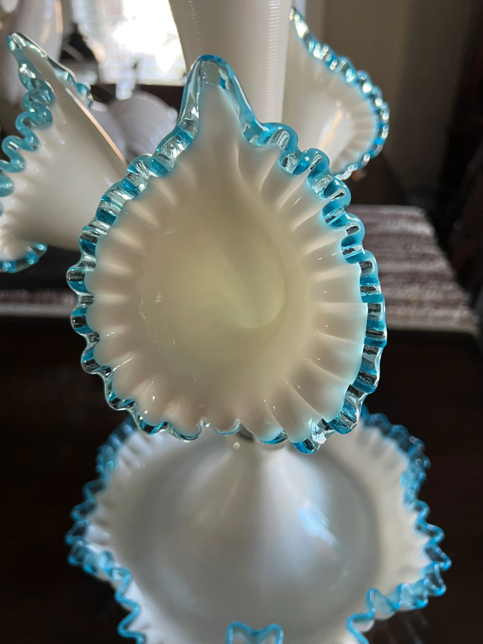 1950s Fenton Epergne Trumpet Vase - 3