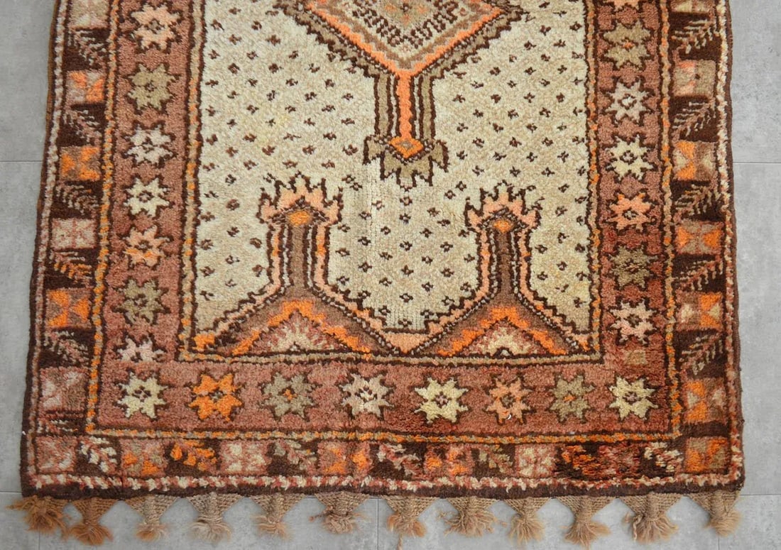 Handmade Turkish Tribal Rug. Neutral Colors Petite Rug - 3'6" X 4'11" - 10