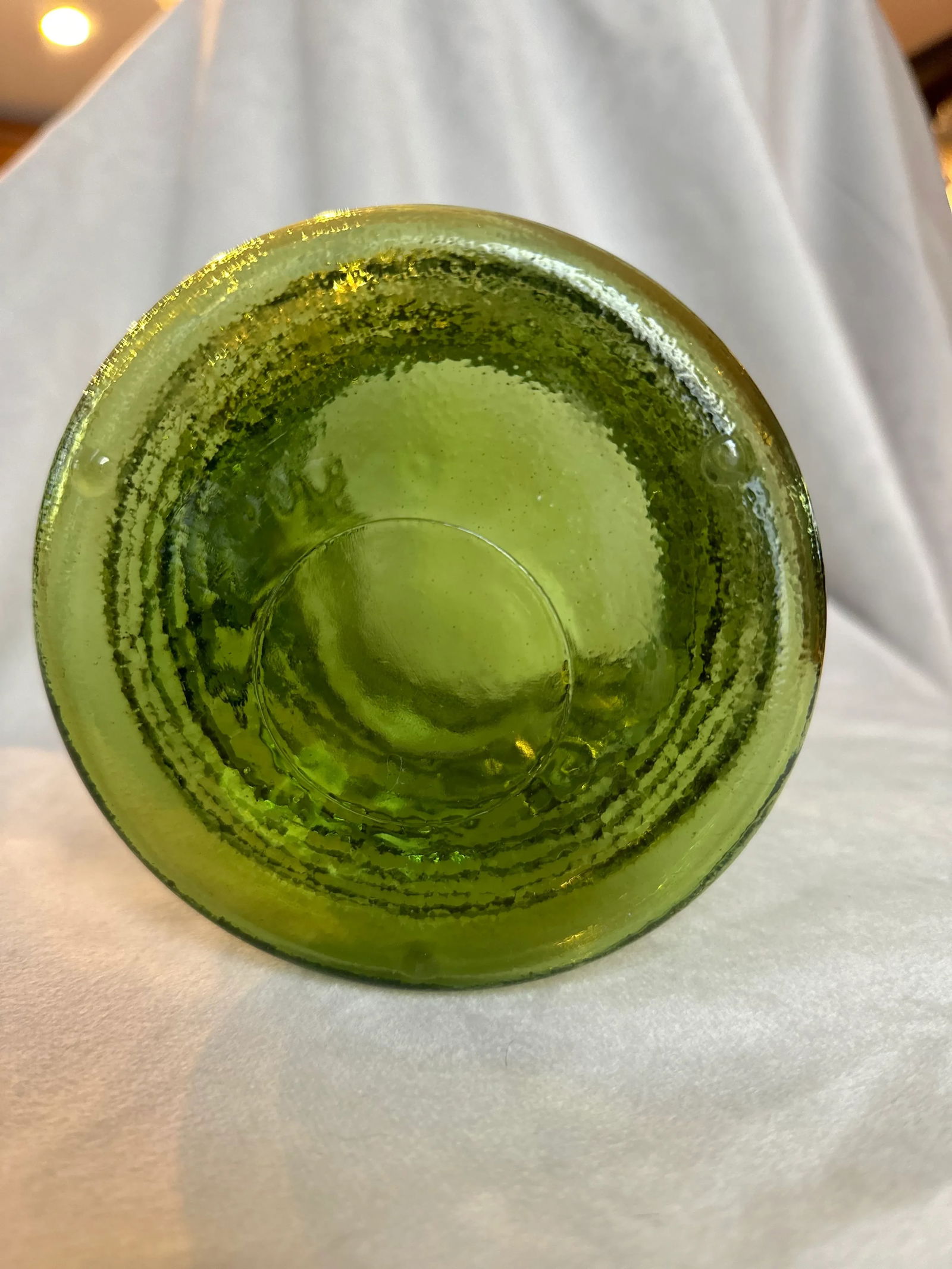 1970s Large Anchor Hocking Soreno Green Ripple Texture Glass Vase - 8