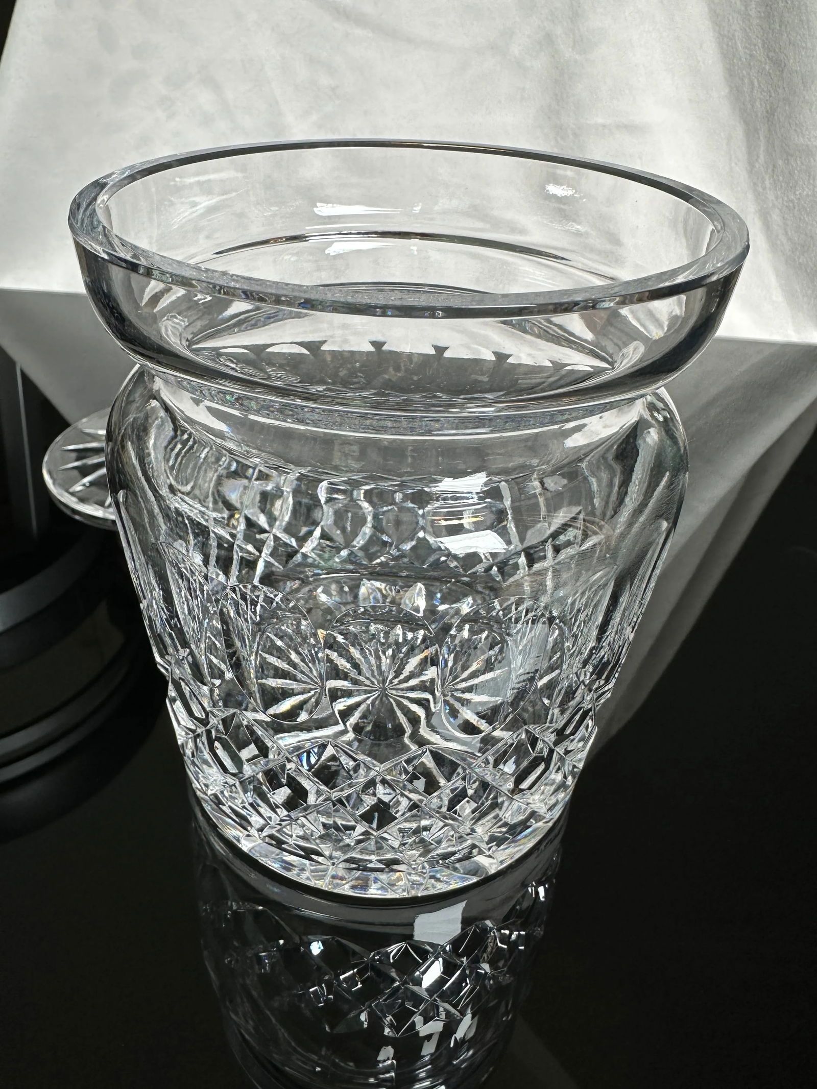 Late 20th Century Waterford Crystal Colleen Pattern Glass Biscuit Jar - 3