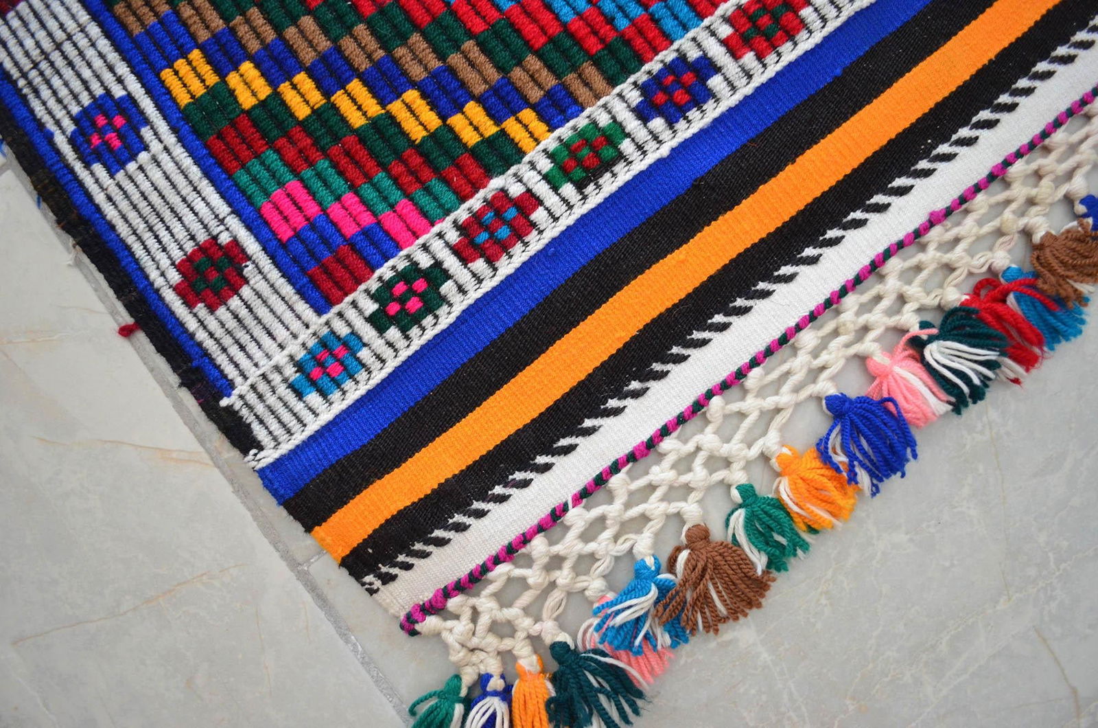 Turkish Rug Hand Woven Tribal Kilim Rug - 2'6" X 4'2" - 11