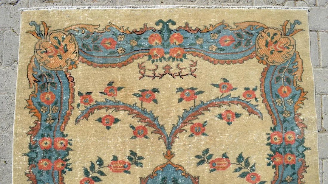 Vintage Turkish Hand Knotted Area Rug - 4'4"x 7' - 7