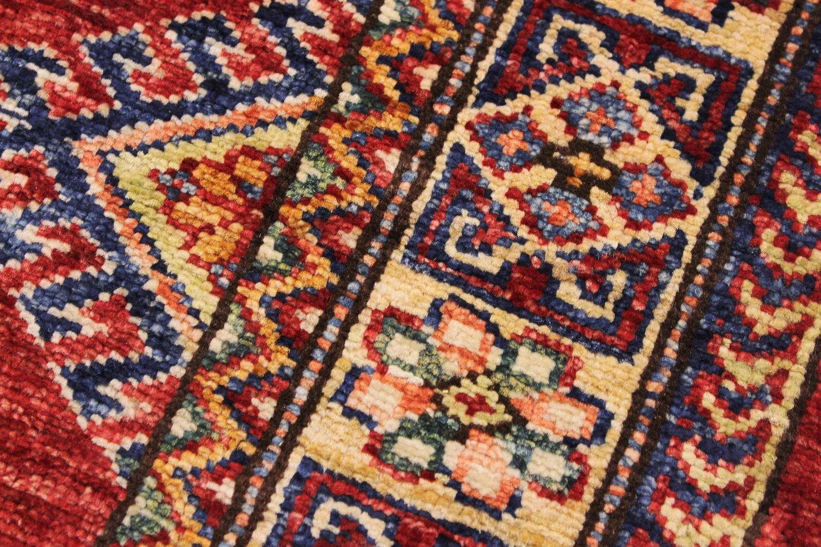 1990s Rustic Kazak Red/Beige Hand-Knotted Wool Rug - 2'0 X 2'10 - 7