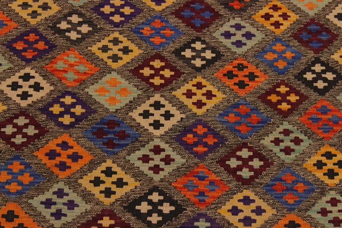 Geometric Tribal Kilim Hand-Woven Wool Rug - 5'x 6'5" - 5