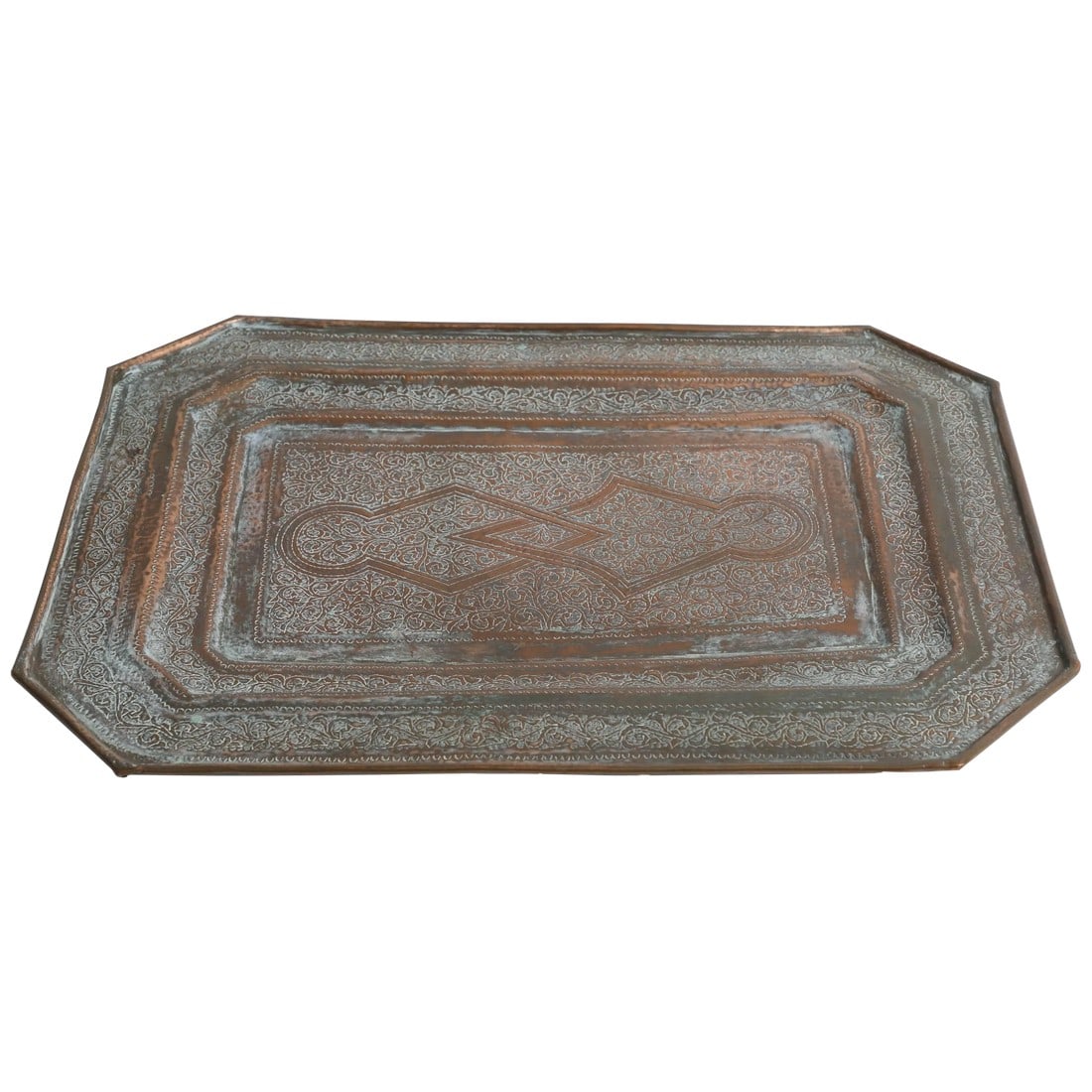 Middle Eastern Octagonal Moorish Copper Tray Charger: Middle Eastern octagonal Moorish copper serving charger. Hand-hammered copper metal tray with very fine Moorish Islamic designs. Great dark patina. Condition: Alterations: Unknown Imperfections: Some