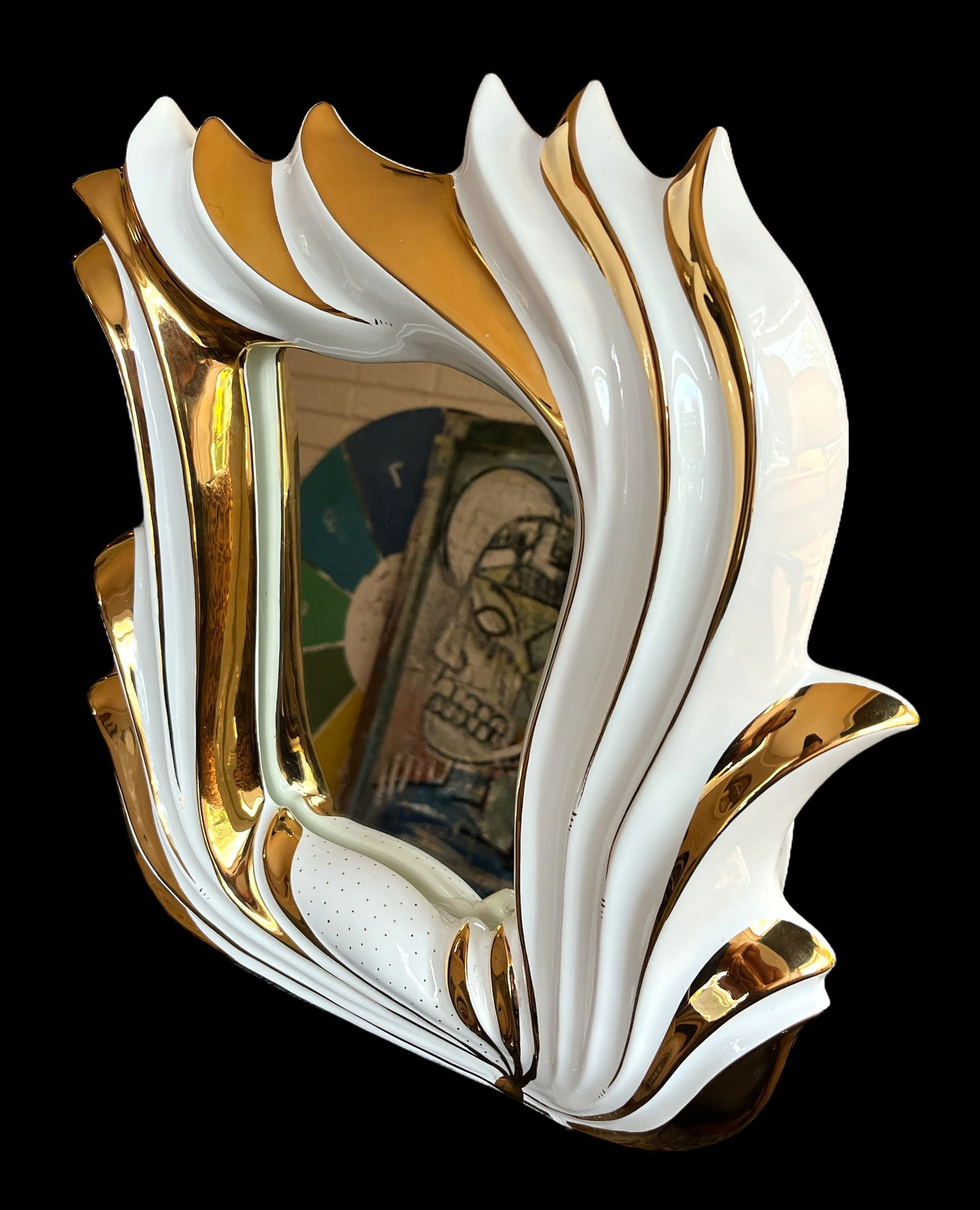 Italian 1960s White Porcelain Flame Mirror With 24k Gold Gilt Oro Zecchino Decoration Flourishes - 4