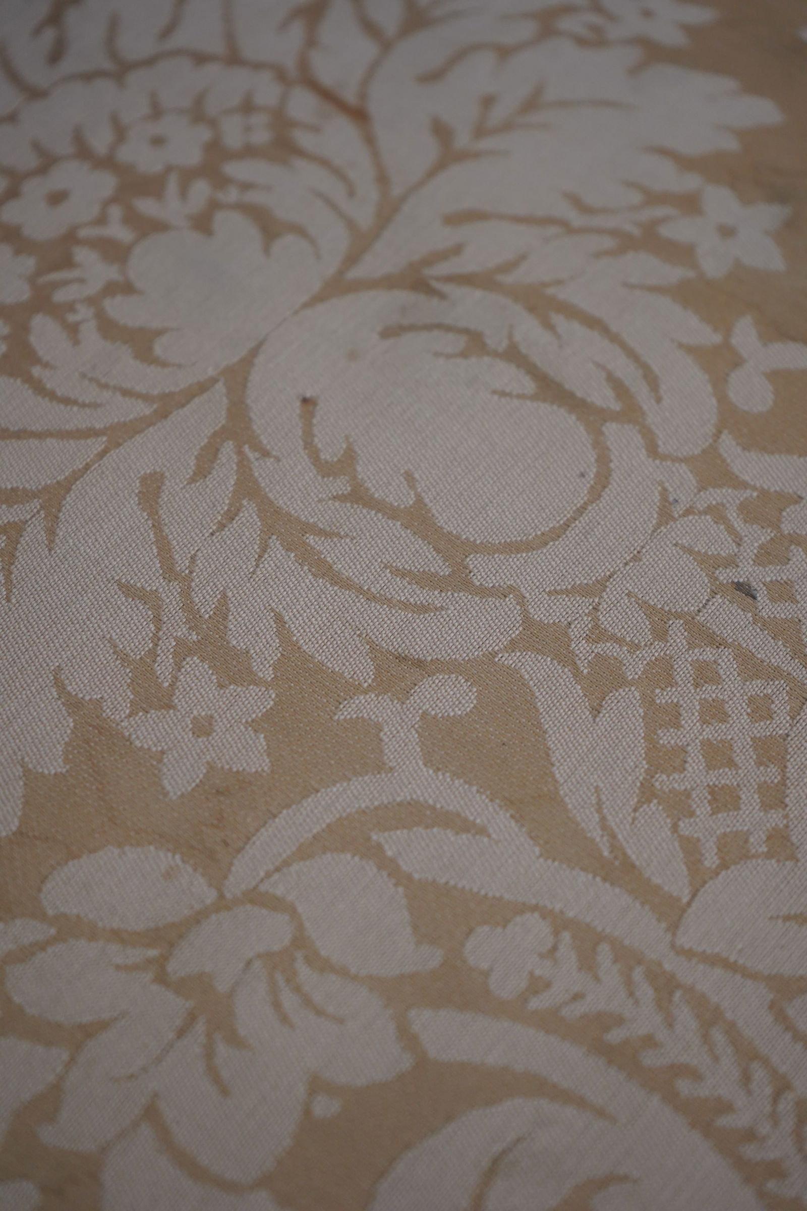 Set of 6 Kindel Mahogany Dining Room Chairs - 10