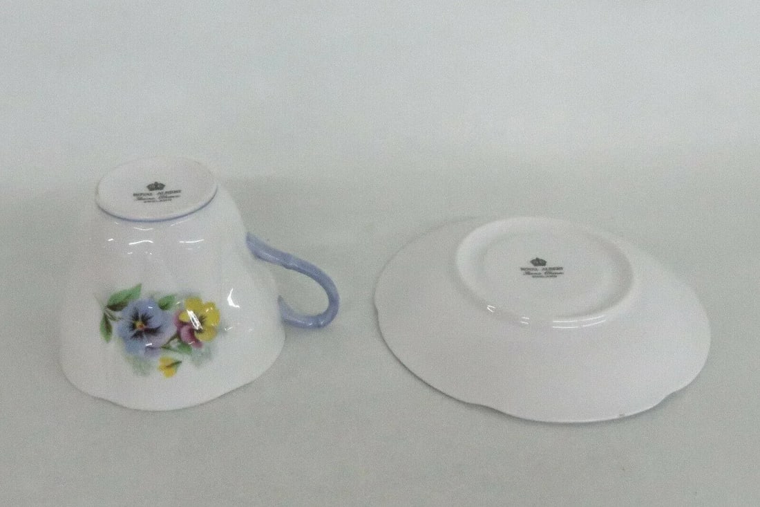 Mid 20th Century Royal Albert Blue Floral England Bone China Tea Cupnd Saucer - 7