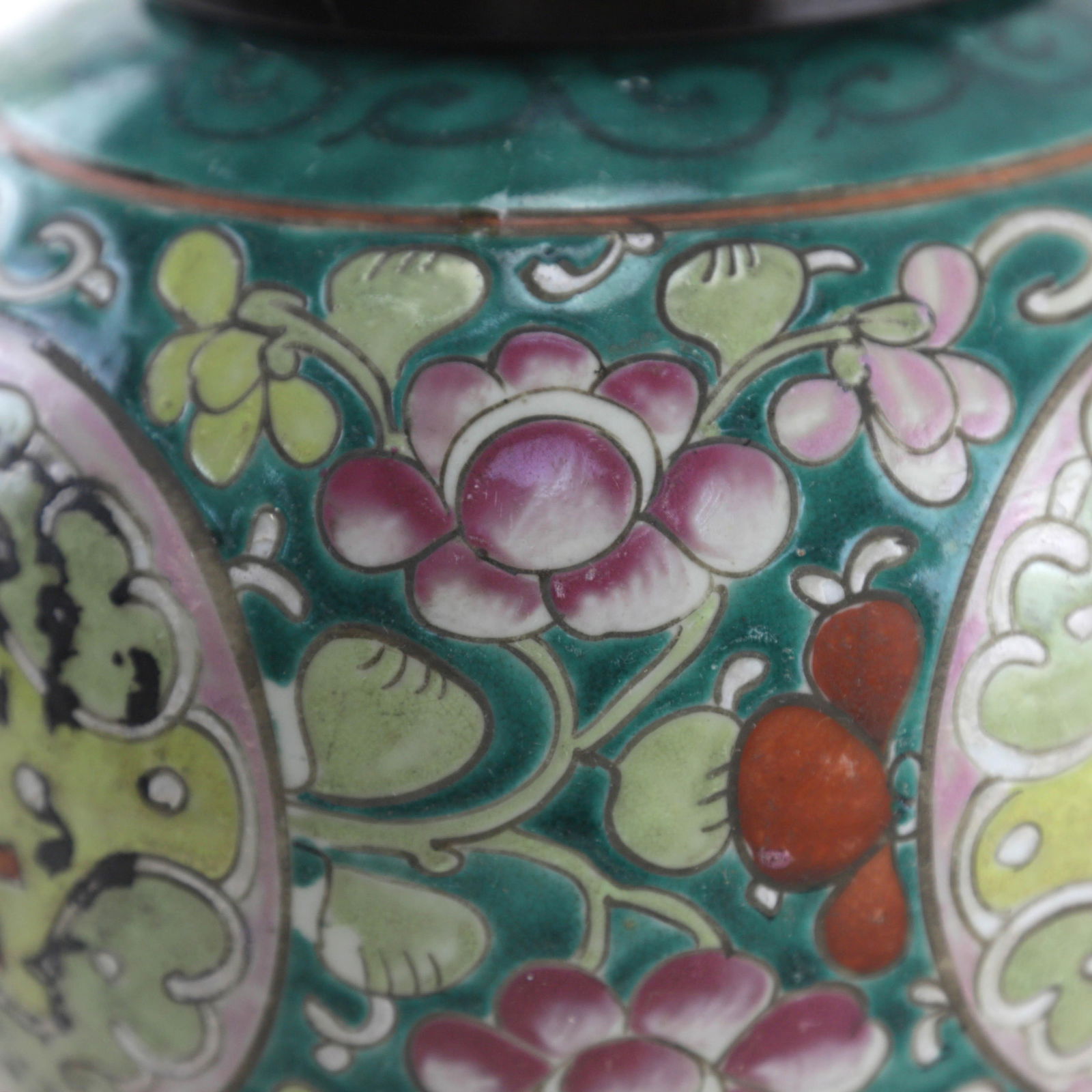 Table Lamp Made of Chinese Early 20th Century Famille Rose Double Happiness Vase - 8